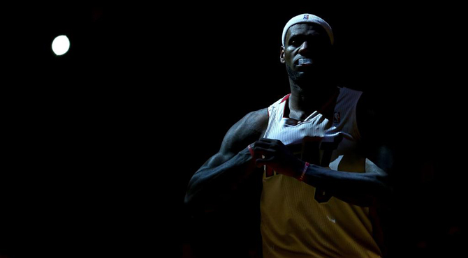 Los Heat desobedecen a su 'rey'... y ganan para coronarse en una nueva jornada NBA