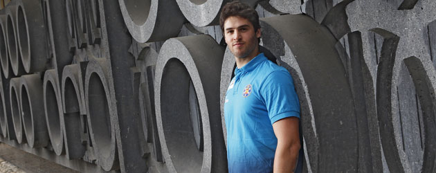 Lucas Eguibar (19) posa en el Consejo Superior de Deportes, donde se present� el equipo ol�mpico. FOTO: Beatriz Guzm�n