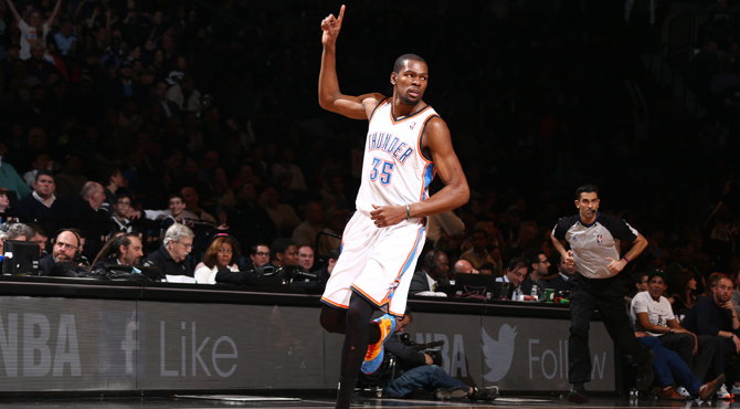 Ibaka ayuda a los Thunder a paliar la 'humanizaci�n' de Durant