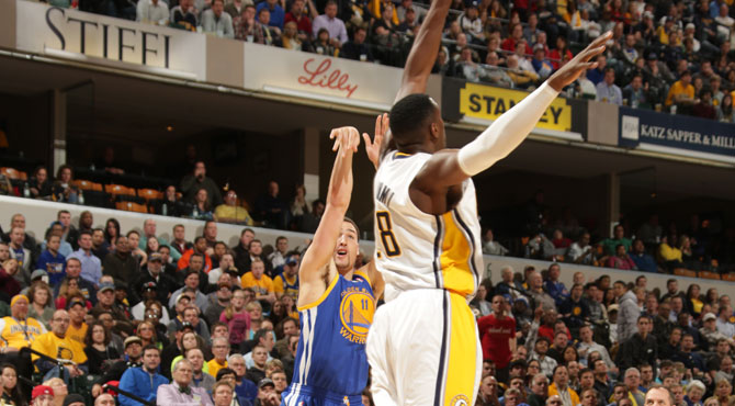 Los Warriors vencen en el �ltimo segundo a Indiana