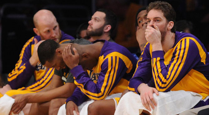 Gasol pone el honor en el partido que ensucia la historia de los Lakers