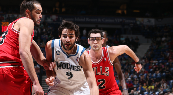 El rey del triple-doble de la NBA pone freno el frenes� anotador de Ricky Rubio