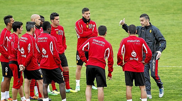 Lluís Carreras, del Mallorca, suspende el entrenamiento por falta de  intensidad - MARCA.com