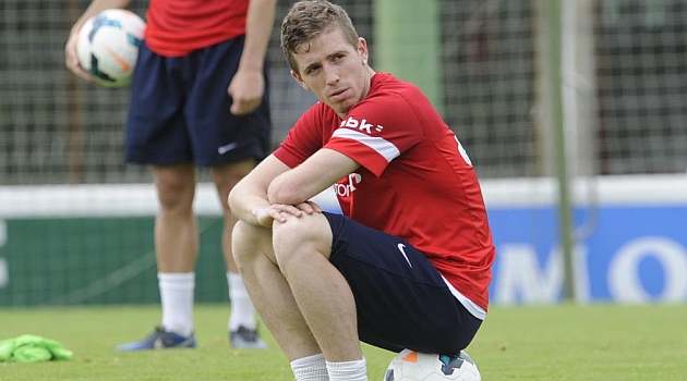Valverde incluye a Muniain en
una convocatoria de 18 jugadores