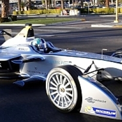 FIA y EDF colaboran para desarrollar coches el�ctricos