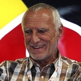Mateschitz: Este es un reglamento sin pies ni cabeza