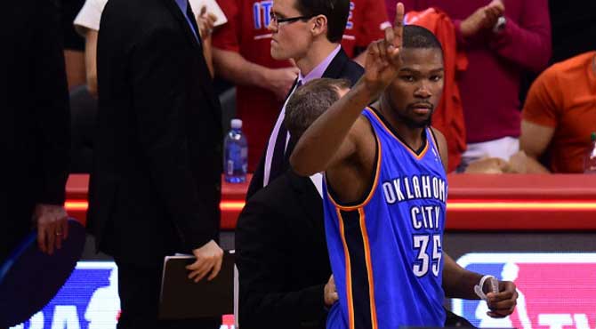 Un inconmesurable Durant mete a Oklahoma en la final con otra gran remontada