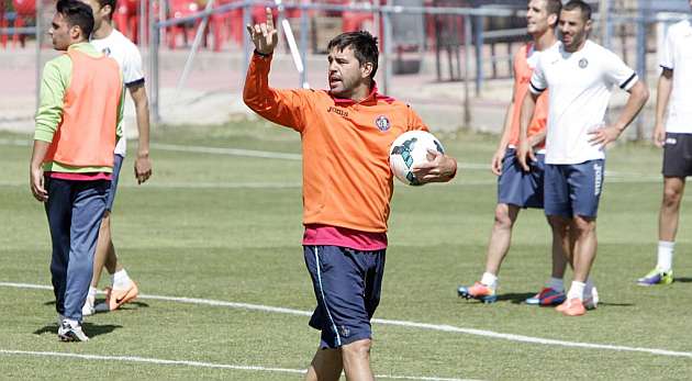 Contra: Vamos a un campo muy dif�cil, el Rayo va a salir a ganar