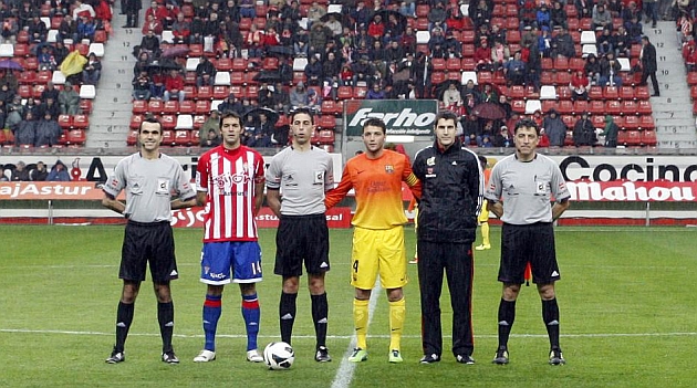 El Sporting recibe al Bar�a B con
siete bajas, incluido Scepovic