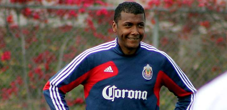 Ecuador convoca a Oswaldo Minda