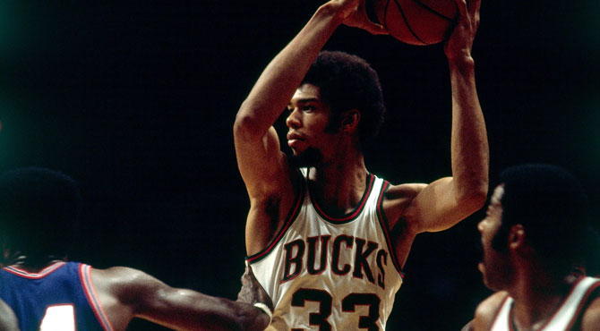 Duncan supera a Abdul-Jabbar y a Magic
