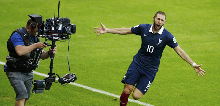 Benzema entona La Marsellesa