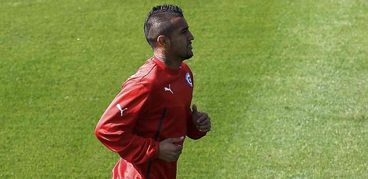 Arturo Vidal apunta al banquillo contra Holanda