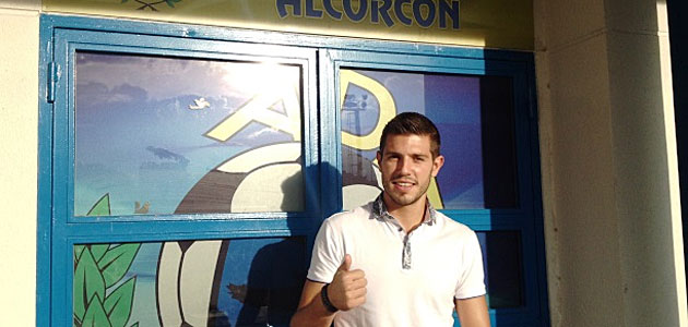El Alcorc�n ficha al meta V�ctor Ib��ez