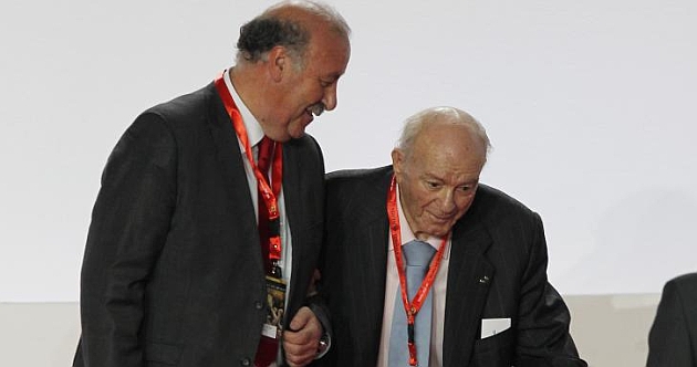 Del Bosque: Es un d�a muy triste para todo el madridismo