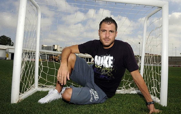 El jugador catal�n posa en una entrevista para MARCA/ J.Hurtado