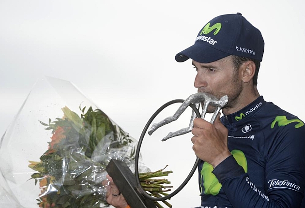 Alejandro Valverde en el podio de Ans. / Afp