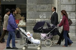 El Supremo confirma que las empresas deben retribuir los permisos por fuerza mayor de conciliación familiar